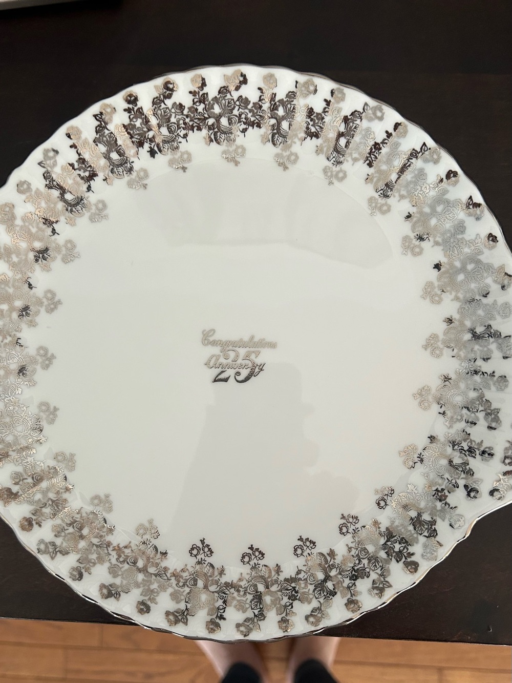 Vintage Royal Albert white and Silver 25th Anniversary decorative cake plate - Picture 2 of 4